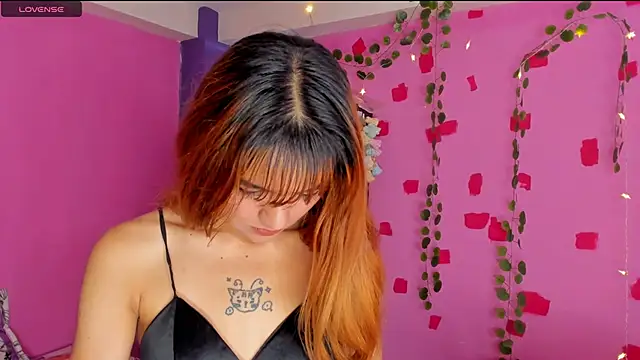 kittyzenn online show from January 30, 4:24 pm