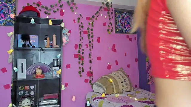 kittyzenn online show from February 25, 12:25 am