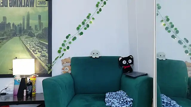 kittyzenn online show from July 2, 6:03 pm