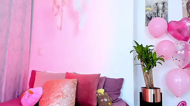 StormiRusso online show from February 3, 2:36 am