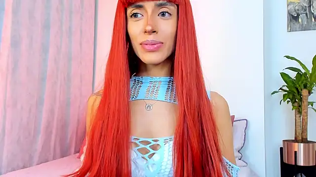 StormiRusso online show from March 14, 3:04 am