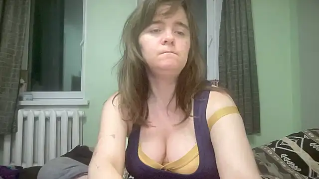 Diamond Tyler online show from April 12, 5:40 pm