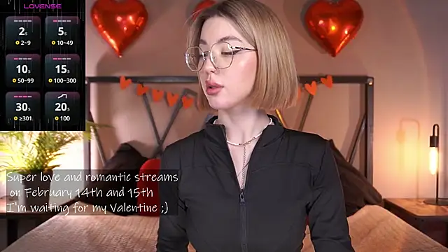 LindaThacker online show from February 13, 8:17 am