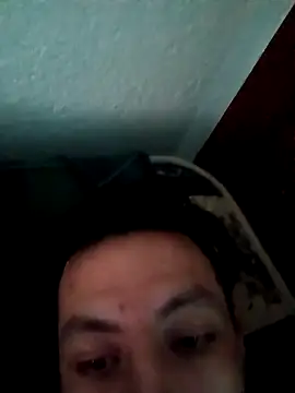 Snapshot of alexmoragomez chatting on February 20, 7:19 pm alexmoragomez online show from February 20, 7:19 pm