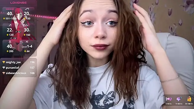 Snapshot of _SofiaBrown chatting on February 12, 7:44 am  SofiaBrown online show from February 12, 7:44 am