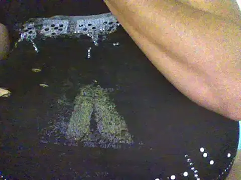 Snapshot of RoxiRedXXX chatting on February 8, 7:38 pm RoxiRedXXX online show from February 8, 7:38 pm