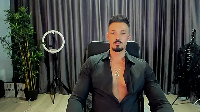 HaydenSpearss online show from April 10, 12:54 pm