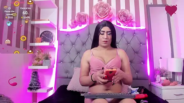 Natasha Hart online show from January 23, 4:30 am