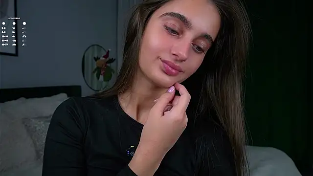 PiquingOgalala online show from February 2, 1:04 am