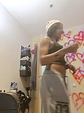 Laanegraofficial  online show from March 6, 10:04 pm