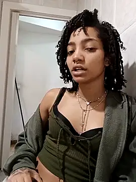 Laanegraofficial  online show from March 7, 9:17 pm