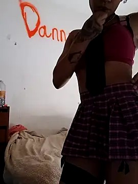 Laanegraofficial  online show from March 22, 5:52 pm