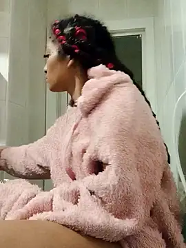 Laanegraofficial  online show from September 30, 11:32 pm