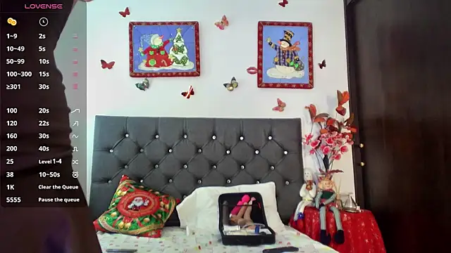 Snapshot of avatomas_02 chatting on December 19, 5:40 am avatomas 02 online show from December 19, 5:40 am