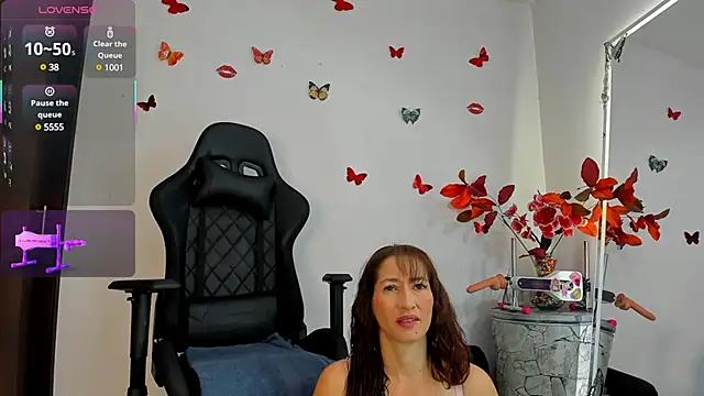 Snapshot of avatomas_02 chatting on February 19, 12:44 pm avatomas 02 online show from February 19, 12:44 pm