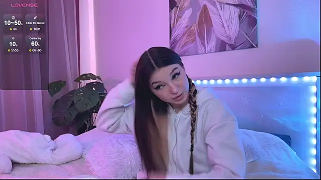 Veronica leal online show from April 12, 7:13 am