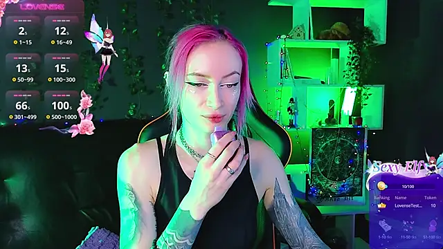  HelenCarter online show from January 26, 8:45 pm