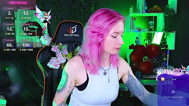  HelenCarter online show from February 18, 8:47 pm