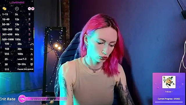 Snapshot of _HelenCarter chatting on June 15, 8:55 pm HelenCarter online show from June 15, 8:55 pm