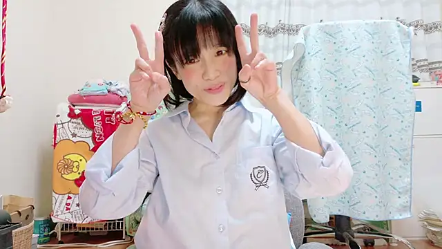 renapiyon8182 online show from December 1, 11:58 pm