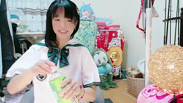 renapiyon8182 online show from February 24, 7:30 pm