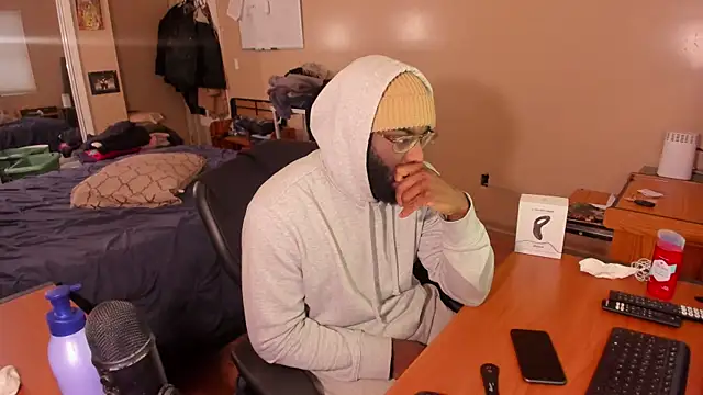 MrChuckDailyXXX online show from December 22, 9:31 pm