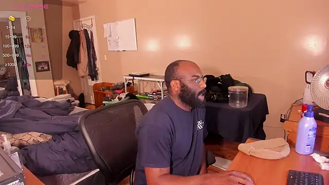 MrChuckDailyXXX online show from February 2, 7:30 am