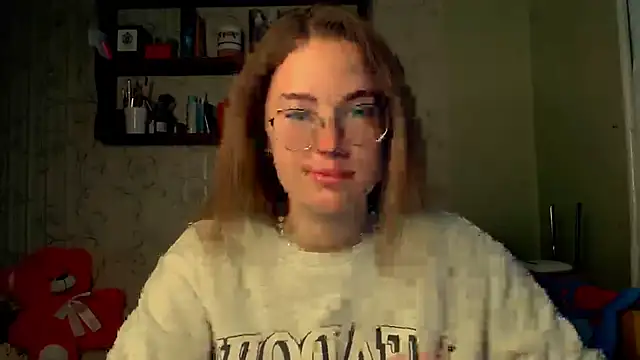 Snapshot of luxie_milady chatting on October 4, 3:54 pm luxie milady online show from October 4, 3:54 pm