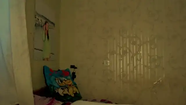 Snapshot of luxie_milady chatting on April 18, 4:55 pm luxie milady online show from April 18, 4:55 pm