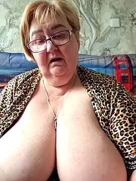 Snapshot of Awn290668 chatting on May 16, 9:39 am Awn290668 online show from May 16, 9:39 am