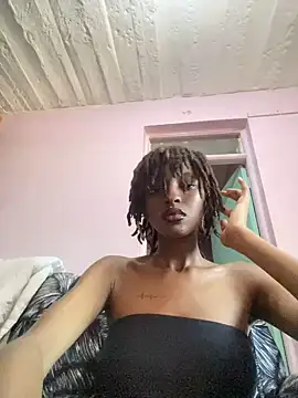 Snapshot of Tee_babygirl1 chatting on January 6, 1:41 pm Tee babygirl1 online show from January 6, 1:41 pm