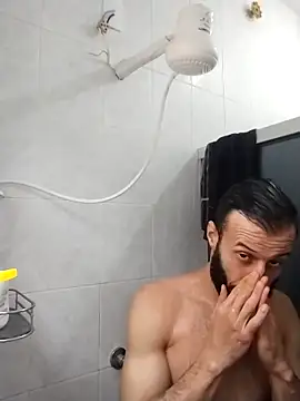 LopeseLua online show from October 22, 6:18 pm