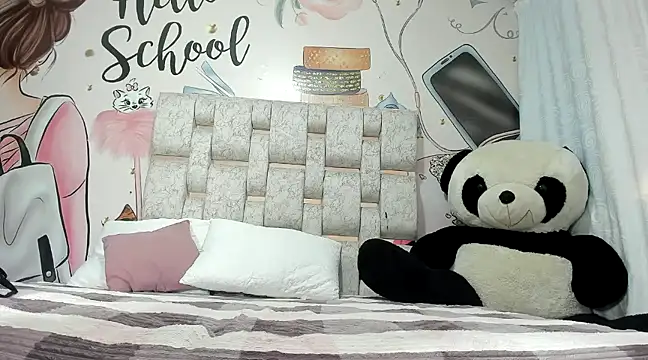 EMMA SWEETT1 online show from January 18, 3:27 pm