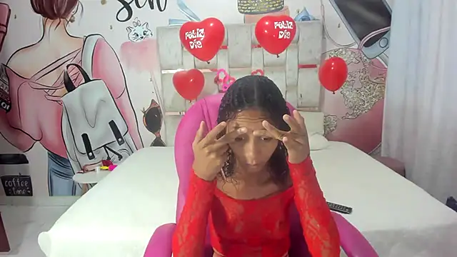 EMMA SWEETT1 online show from February 15, 12:22 pm