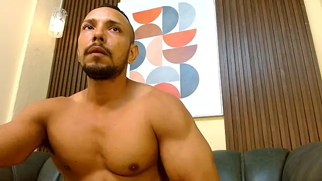 Thiago Summers online show from March 7, 3:49 pm