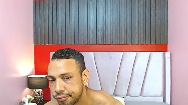 Thiago Summers online show from December 16, 2:33 pm