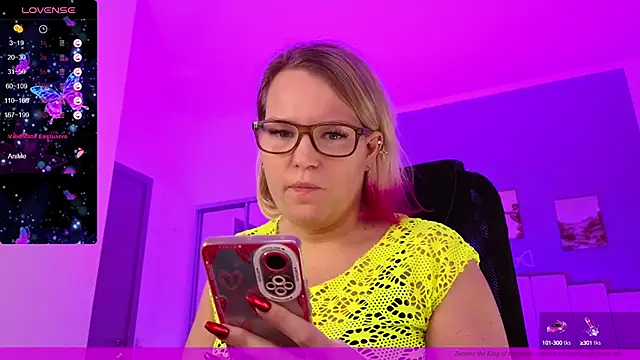 EVAshinyGIRL online show from January 27, 1:52 pm