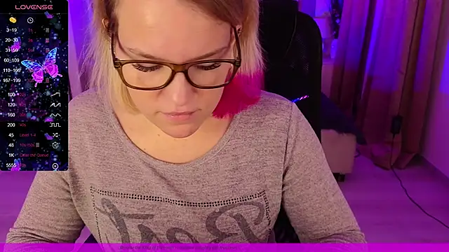 EVAshinyGIRL online show from January 30, 7:39 am