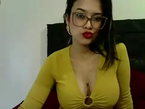 Snapshot of betsaida2613vip chatting on January 8, 3:28 pm betsaida2613vip online show from January 8, 3:28 pm