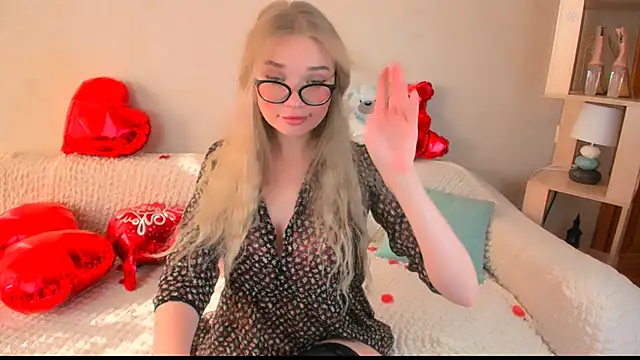 BoysLoveBlondee online show from February 17, 11:02 am