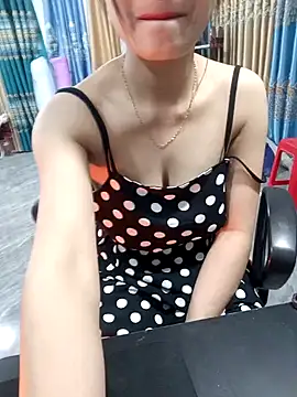 Snapshot of Little-star- chatting on January 22, 7:03 am Little-star- online show from January 22, 7:03 am