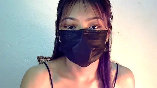 lusty luxmi online show from February 1, 8:05 pm