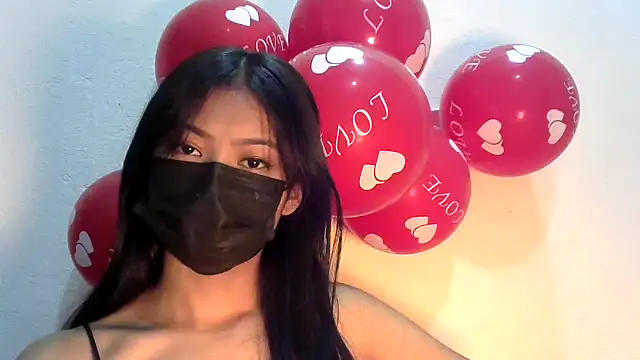 lusty luxmi online show from February 9, 11:15 pm