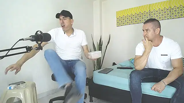 jayydenandjacob online show from February 1, 7:13 pm