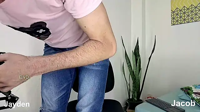 jayydenandjacob online show from February 12, 7:56 pm