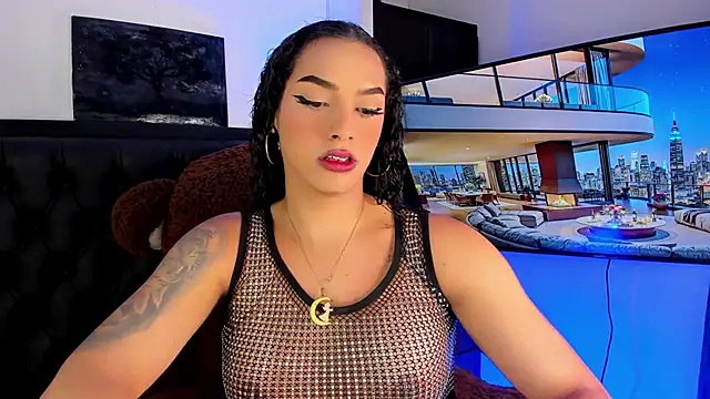 Maryonthemoon online show from October 18, 1:30 am