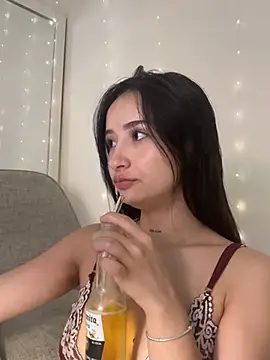 Angeeel  online show from December 9, 11:24 pm