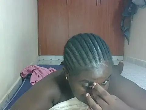 Snapshot of hotebbbyy chatting on April 25, 7:44 pm hotebbbyy online show from April 25, 7:44 pm
