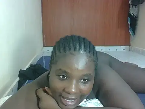 Snapshot of hotebbbyy chatting on May 1, 11:37 am hotebbbyy online show from May 1, 11:37 am