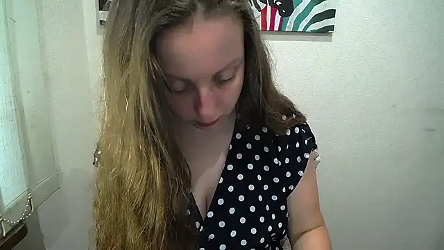 Snapshot of _Annabelle_Lee chatting on June 26, 6:40 am Annabelle Lee online show from June 26, 6:40 am